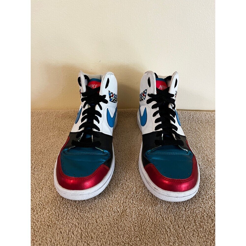Nike Women's Court Force     Size 8.5  (Eur 39 - 40) (Very Rare) 407872-106